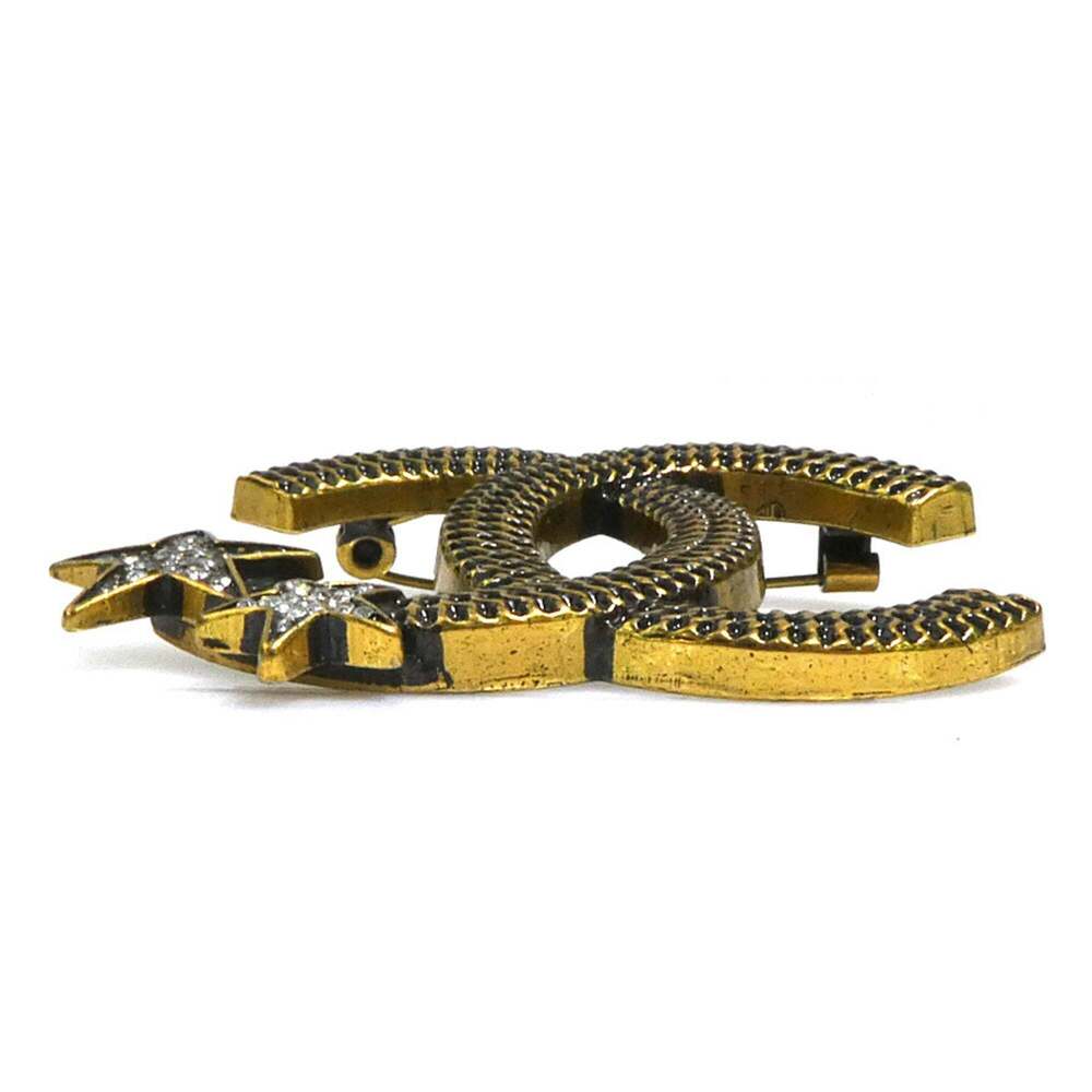 CHANEL Gold Logo Brooch - Picture 6 of 9